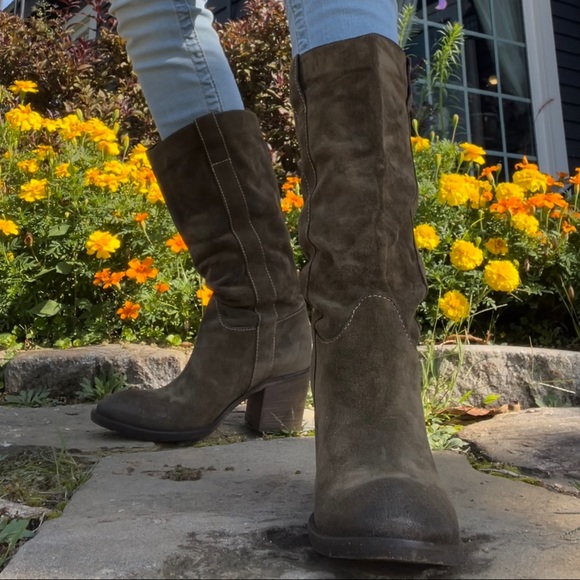 Russell Bromley Suede Boots - Picture 6 of 17